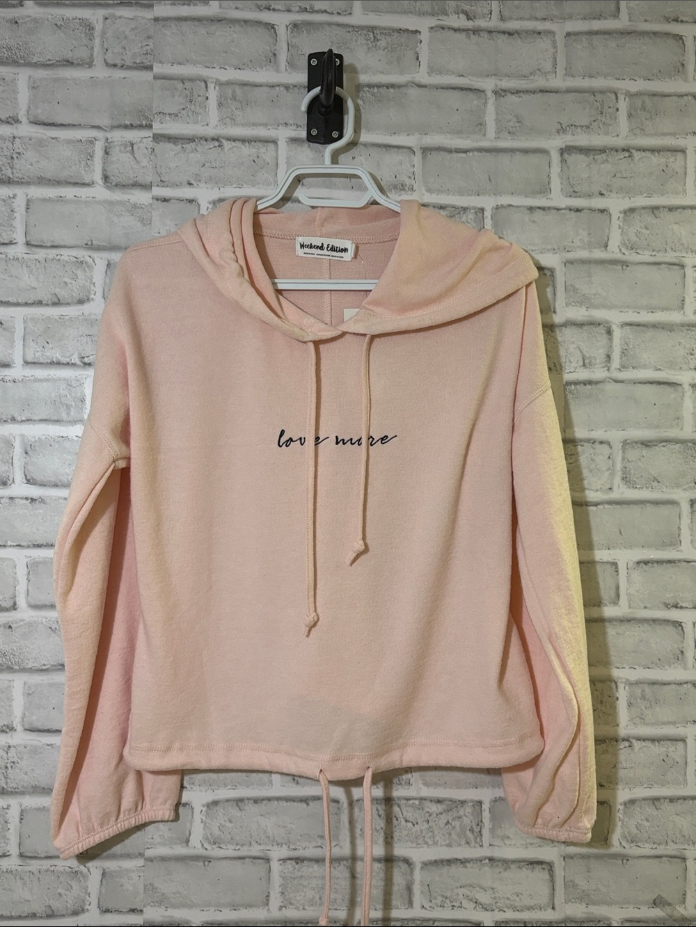 Weekend Edition 'Love More' Light Pink Cropped Hoodie. BNWT- size XL